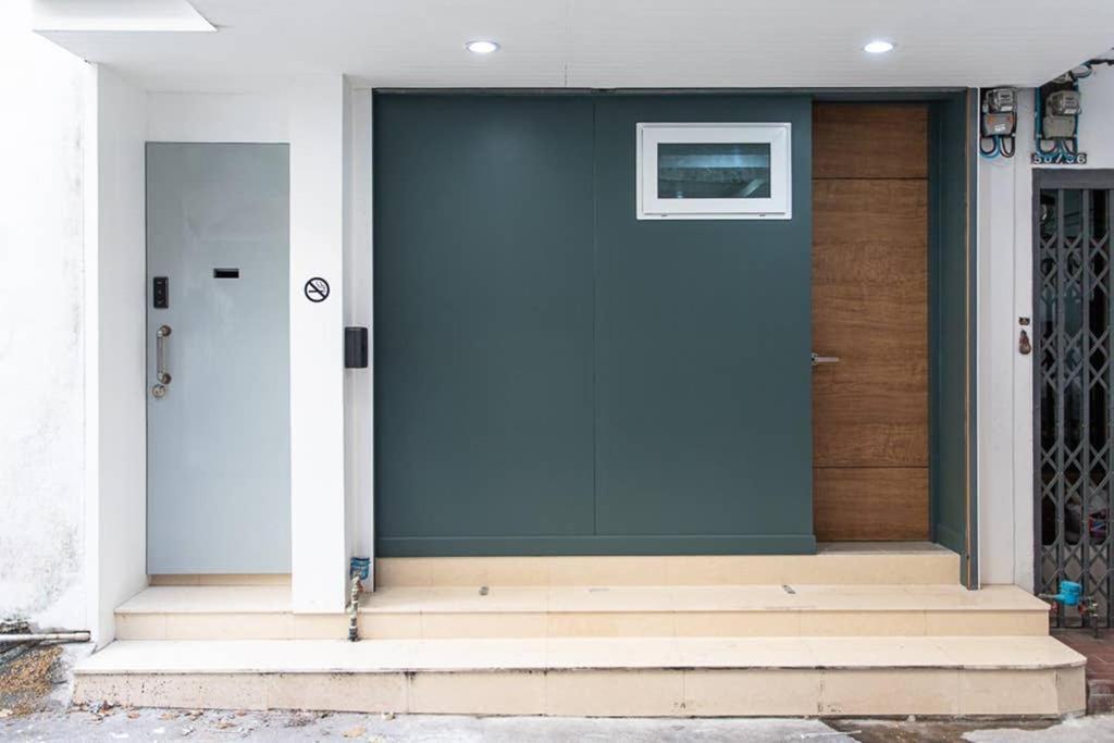 P1 Silom Pan Large Room Full Kitchen Wifi 4-6Pax Bangkok Bagian luar foto